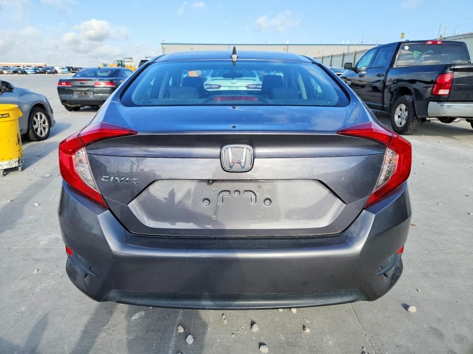 2018 HONDA CIVIC EX 6