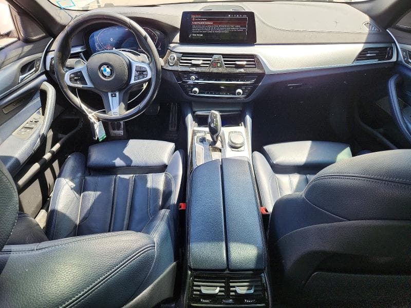 2020 BMW 540 XI 8