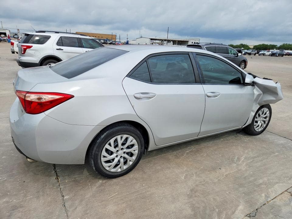 2018 TOYOTA COROLLA LE LE 3