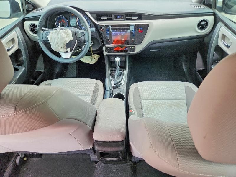 2018 TOYOTA COROLLA LE LE 8