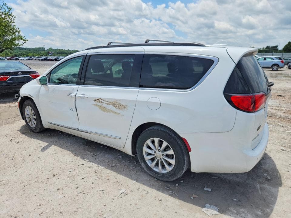 2017 CHRYSLER PACIFICA TOURING L 2