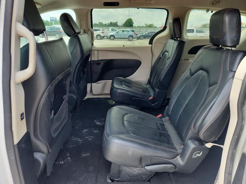 2017 CHRYSLER PACIFICA TOURING L 11