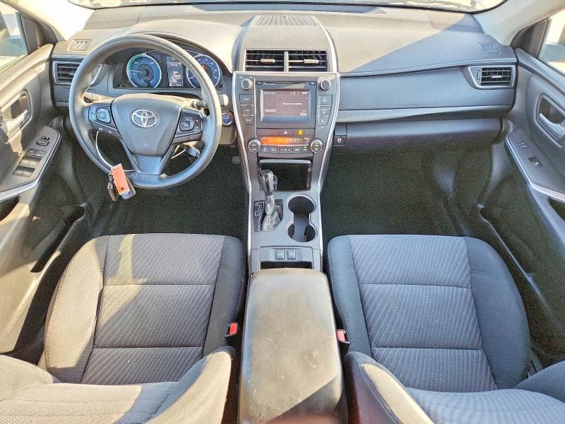2017 TOYOTA CAMRY HYBRID LE LE 8