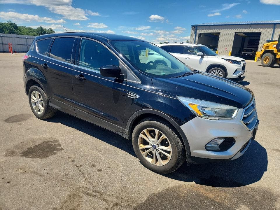 2017 FORD ESCAPE SE SE 4