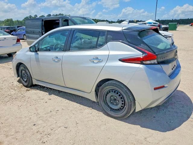 2025 NISSAN LEAF S 2