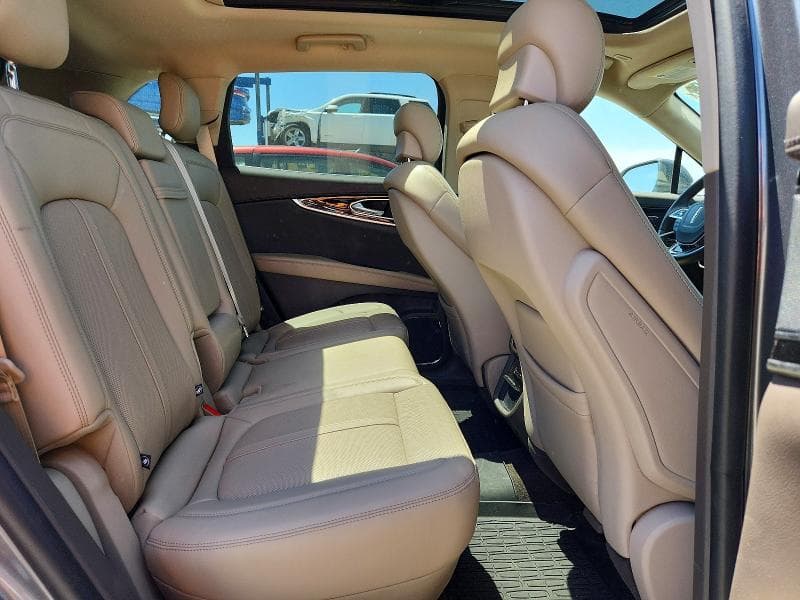 2023 LINCOLN NAUTILUS RESERVE 11