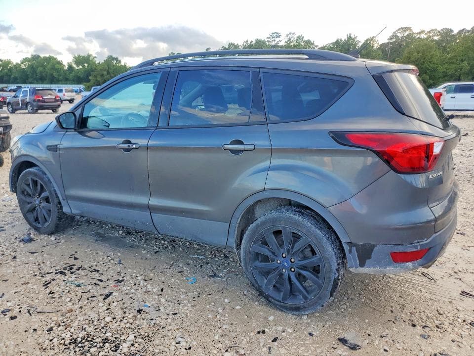 2019 FORD ESCAPE SE 2
