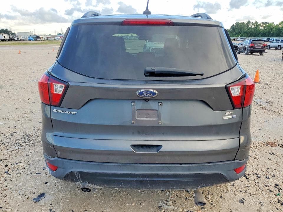2019 FORD ESCAPE SE 6