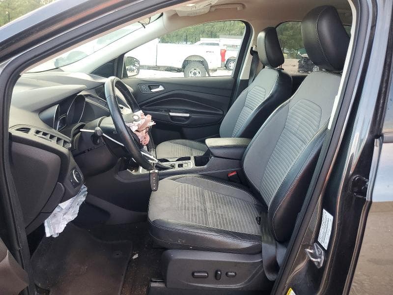 2019 FORD ESCAPE SE 7