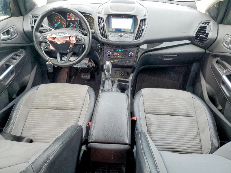 2019 FORD ESCAPE SE 8