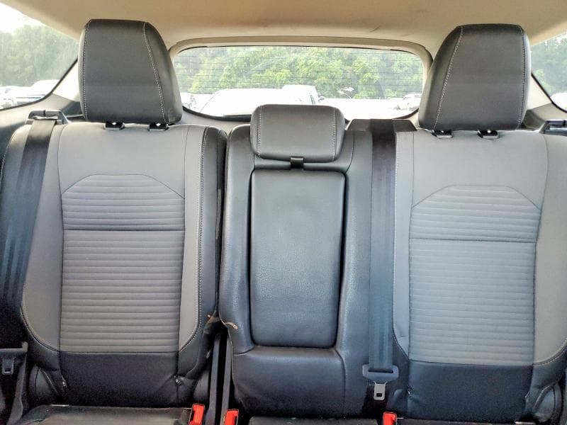 2019 FORD ESCAPE SE 10
