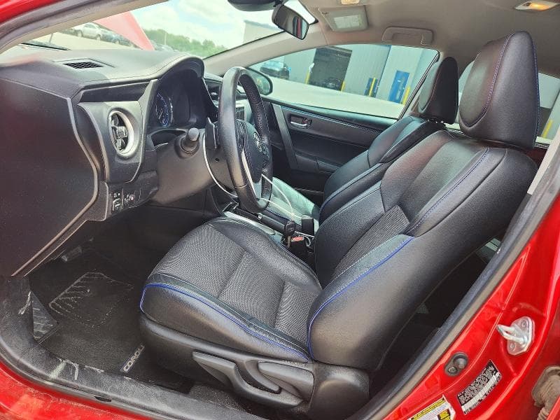2019 TOYOTA COROLLA SE 7