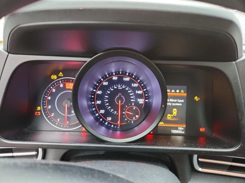 2021 HYUNDAI ELANTRA SEL 9