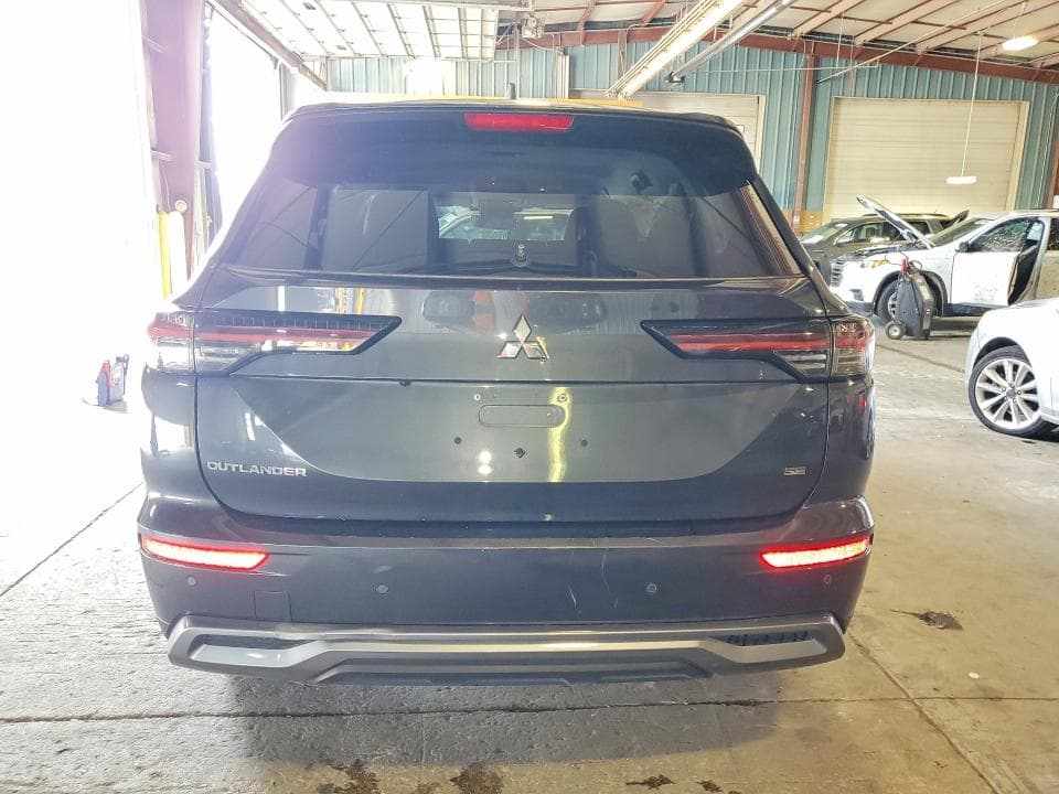 2025 MITSUBISHI OUTLANDER SE 6