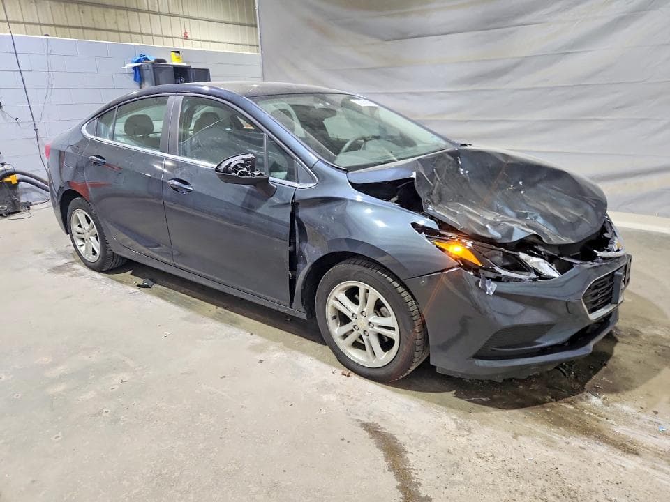 2018 CHEVROLET CRUZE LT LT 4