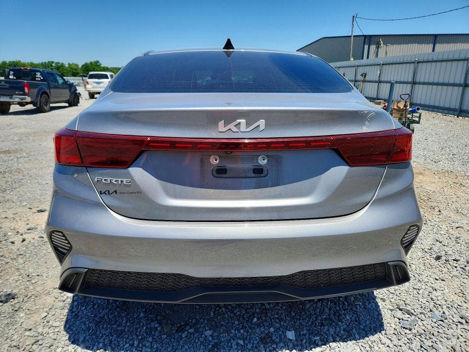 2023 KIA FORTE LXS 6