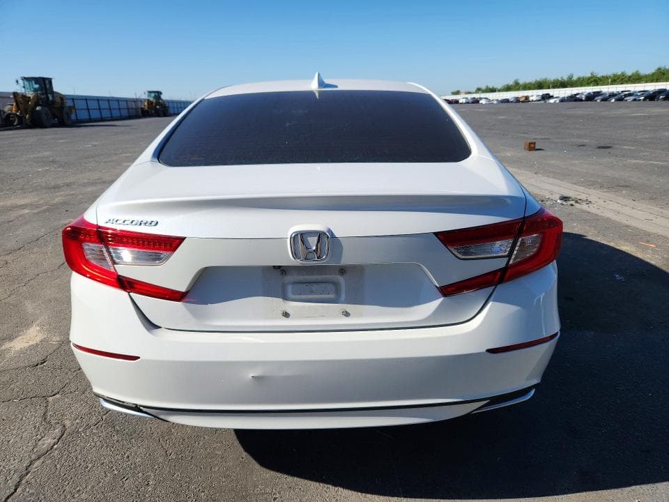 2019 HONDA ACCORD EX 6