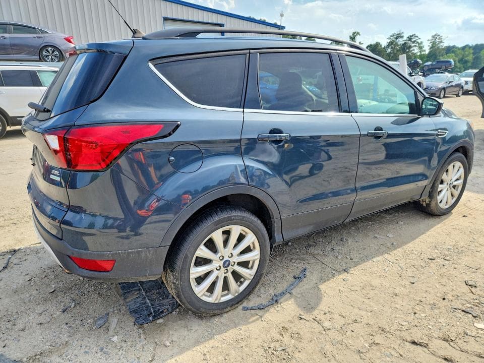 2019 FORD ESCAPE SEL 3