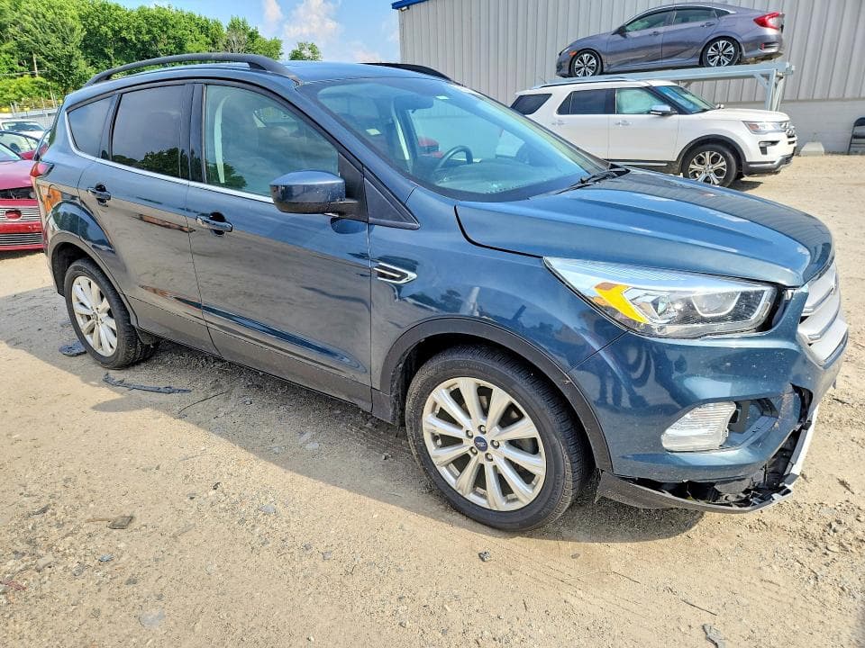 2019 FORD ESCAPE SEL 4