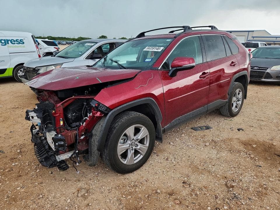2024 TOYOTA RAV4 XLE