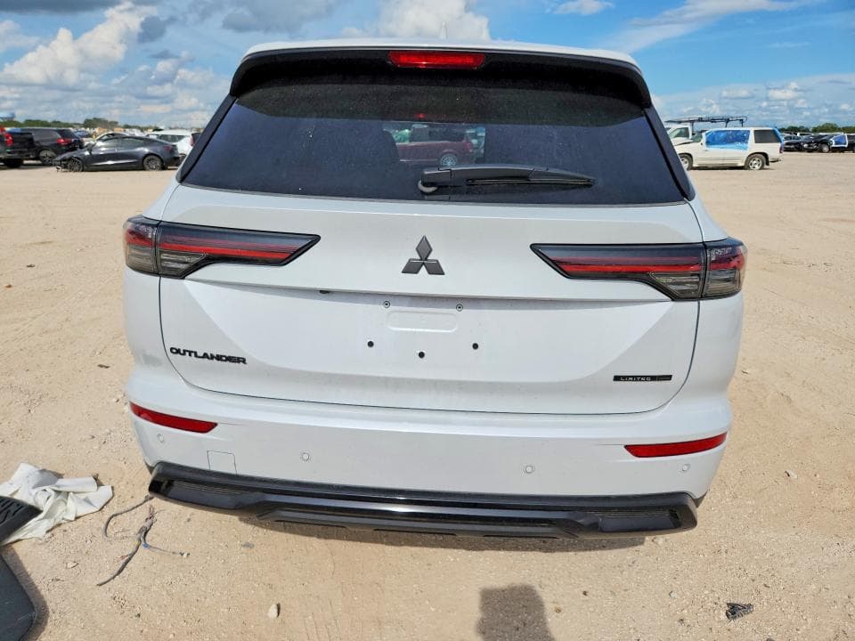 2026 MITSUBISHI OUTLANDER SE 6