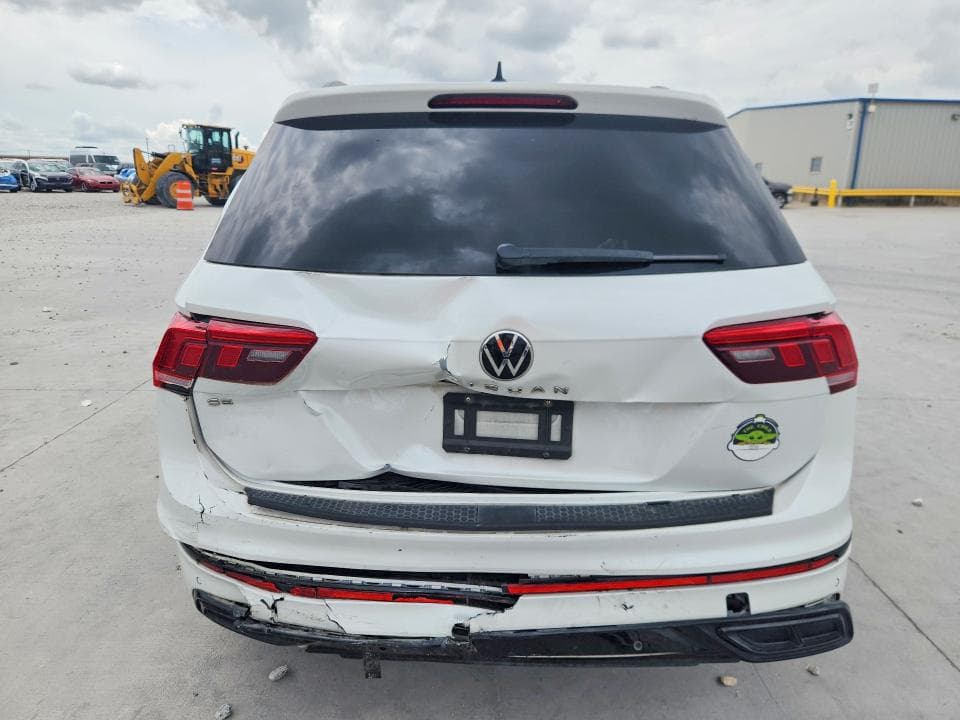2023 VOLKSWAGEN TIGUAN SE R-LINE BLACK SE R-LINE BLACK 6