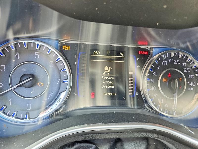 2016 CHRYSLER 200 LIMITED 9