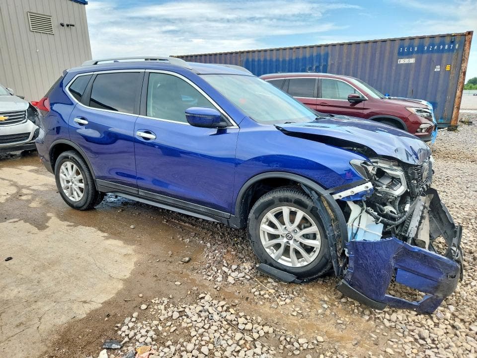 2018 NISSAN ROGUE SV 4