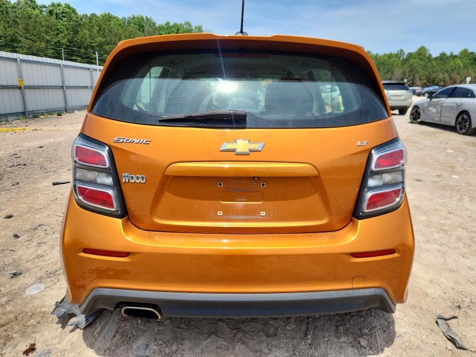 2017 CHEVROLET SONIC LT 6