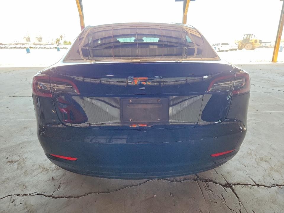2019 TESLA MODEL 3 6