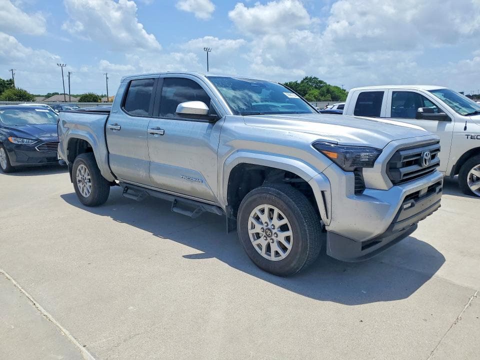 2024 TOYOTA TACOMA SR5 SR5 4