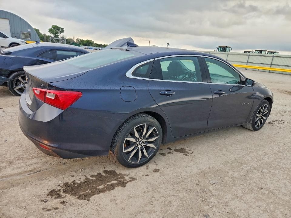 2018 CHEVROLET MALIBU LT LT 3