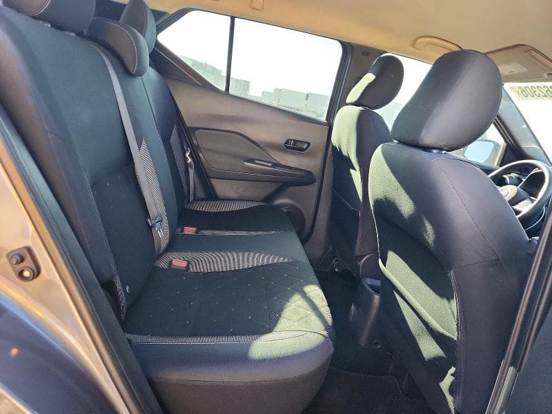 2019 NISSAN KICKS S 11
