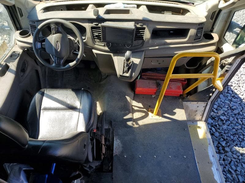 2021 FORD TRANSIT DELIVERY TRUCK 8