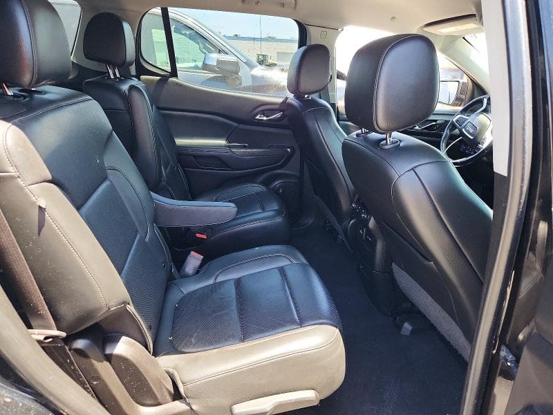 2022 GMC ACADIA SLT 10