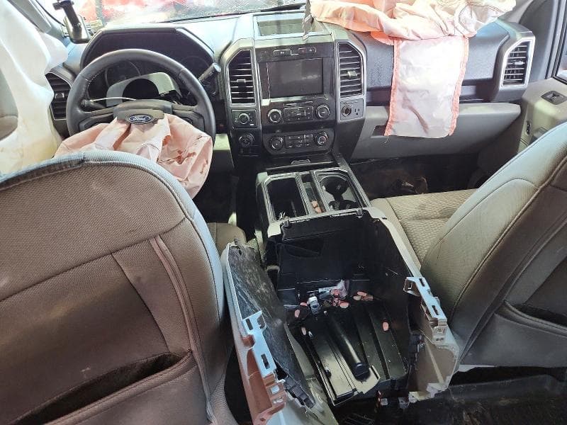 2019 FORD F150 SUPERCREW SUPERCREW 8