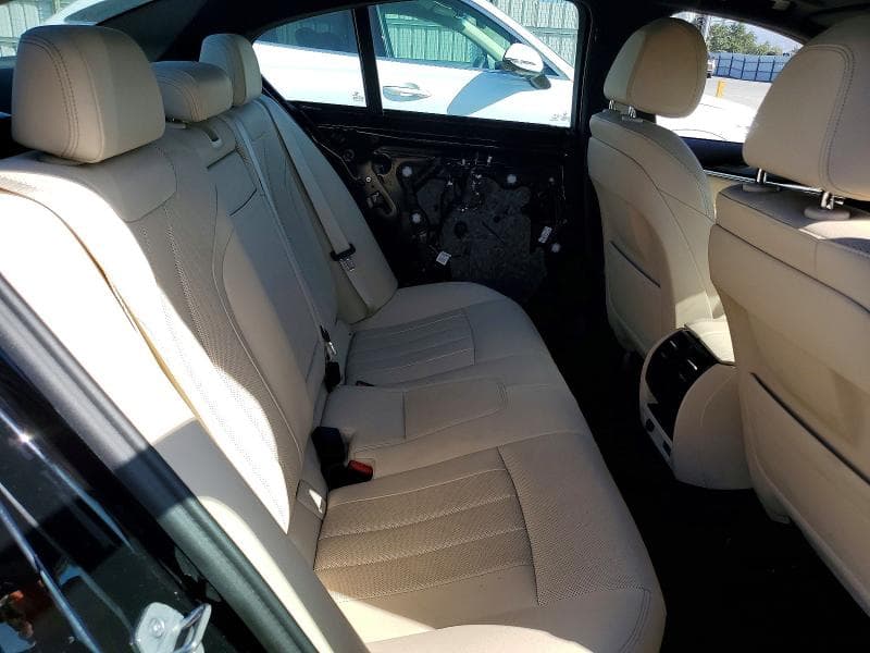 2023 BMW 530 I 10