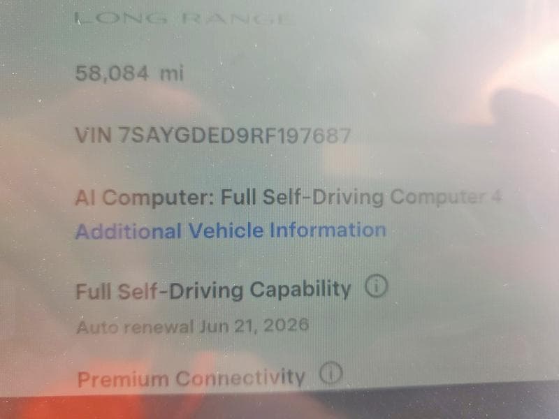 2024 TESLA MODEL Y 9