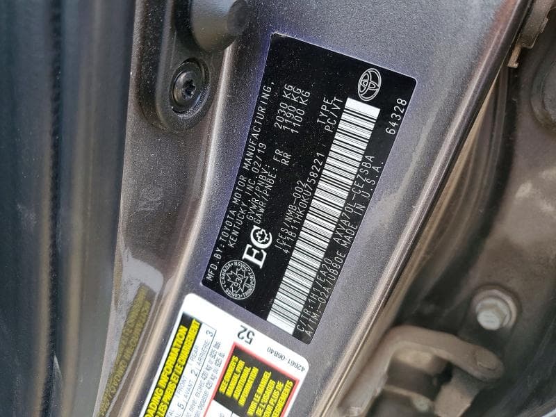 2019 TOYOTA CAMRY L 12