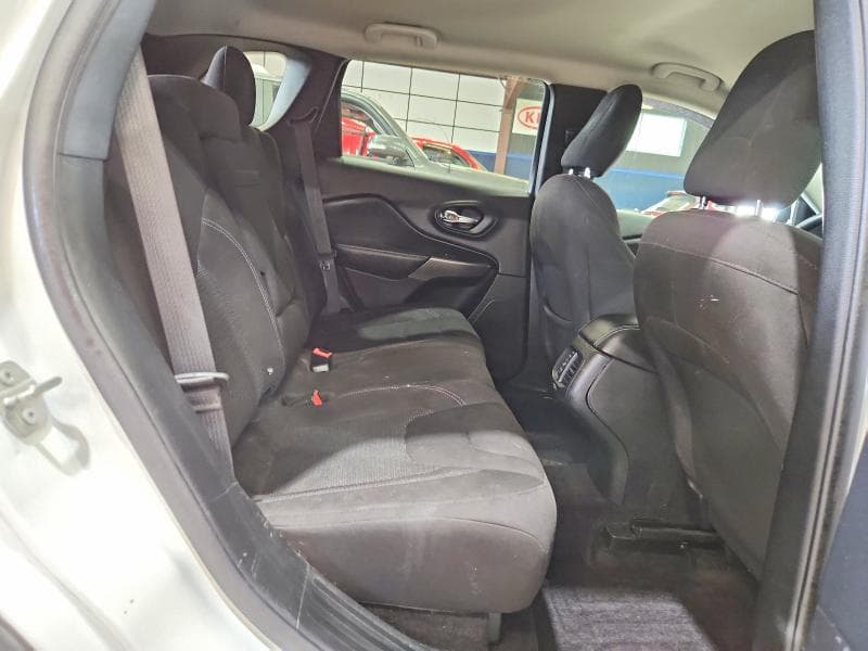 2019 JEEP CHEROKEE LATITUDE LATITUDE 12