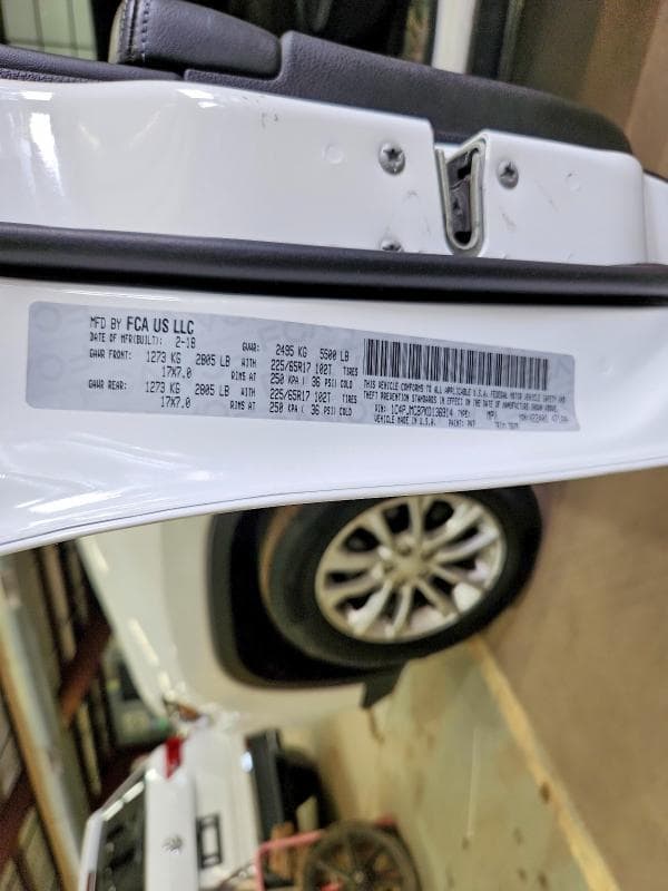 2019 JEEP CHEROKEE LATITUDE LATITUDE 14