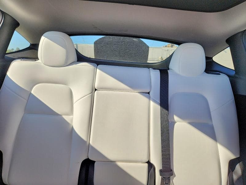 2024 TESLA MODEL Y 10