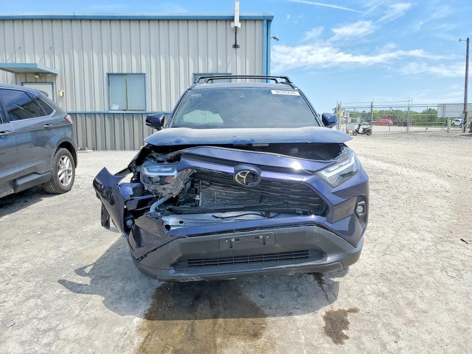 2025 TOYOTA RAV4 XLE PREMIUM XLE PREMIUM 5