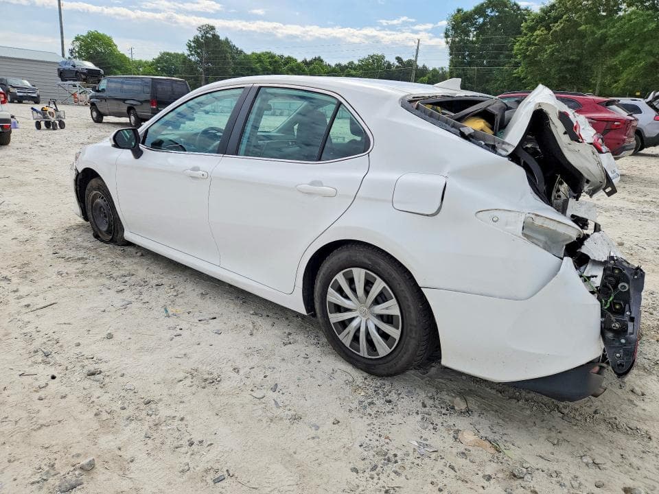 2022 TOYOTA CAMRY LE LE 2