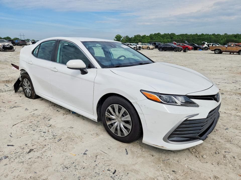 2022 TOYOTA CAMRY LE LE 4