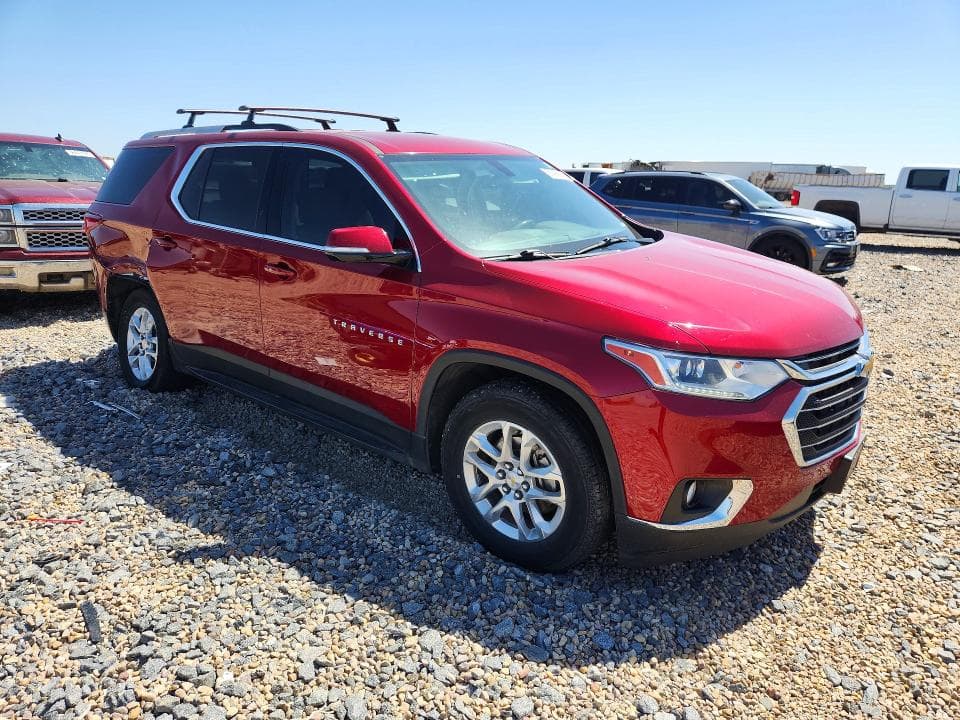 2018 CHEVROLET TRAVERSE LT LT 4