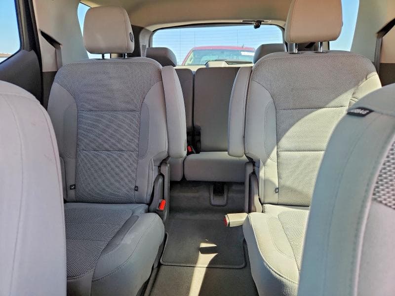 2018 CHEVROLET TRAVERSE LT LT 10