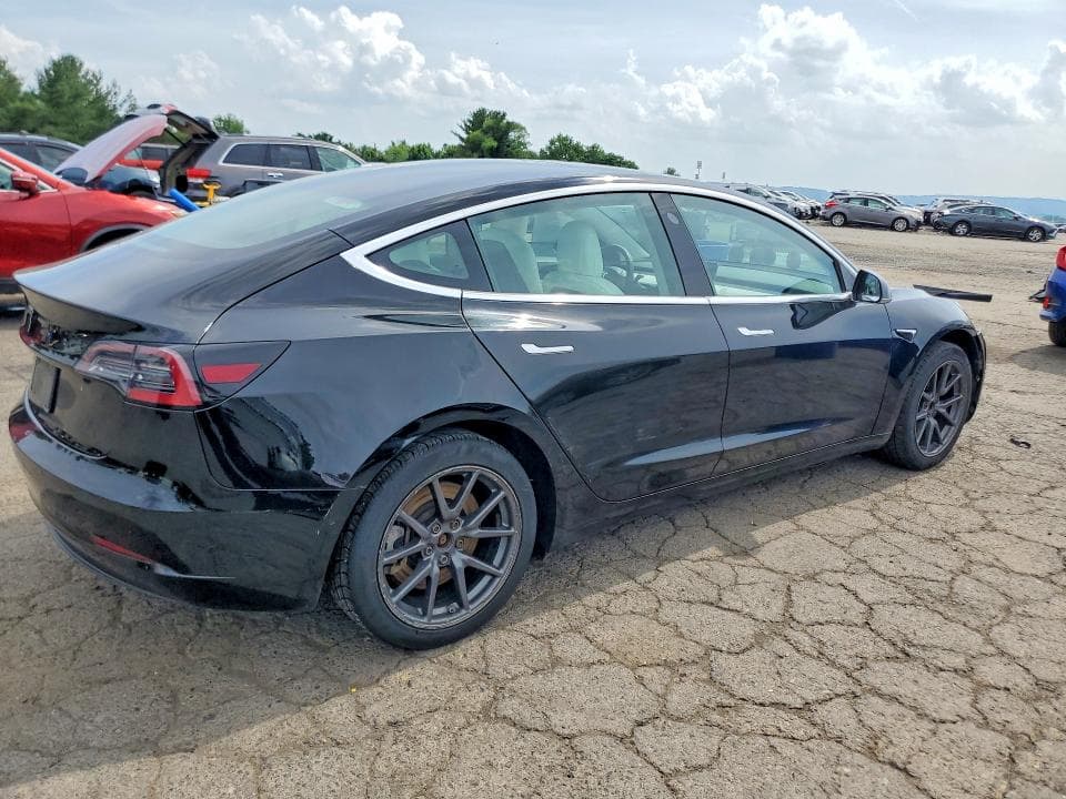 2019 TESLA MODEL 3 3