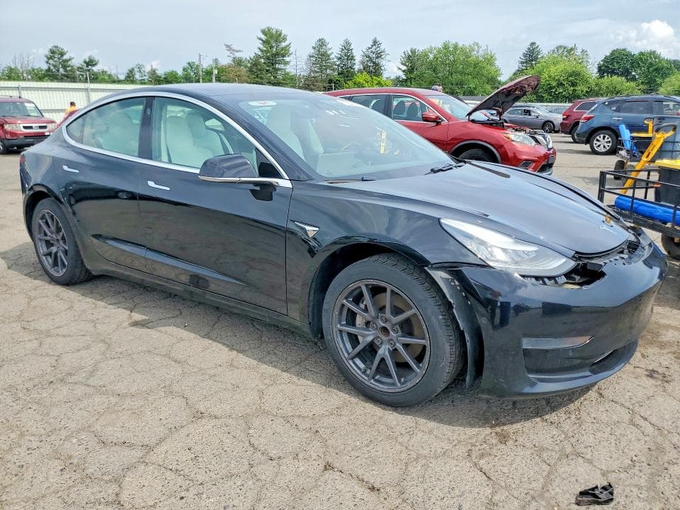 2019 TESLA MODEL 3 4