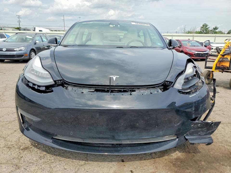 2019 TESLA MODEL 3 5